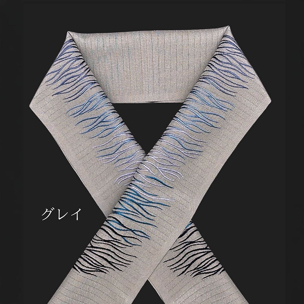 ポリエステル半衿:絽 刺繍ゆらぎ